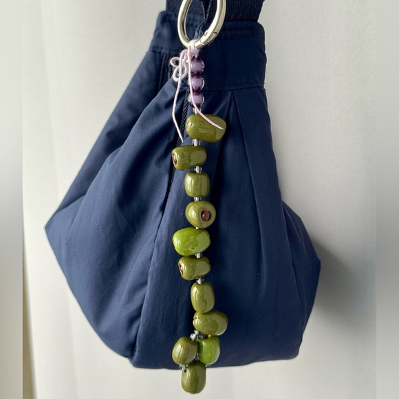Handmade Olives Keychain - Picture 2 of 2